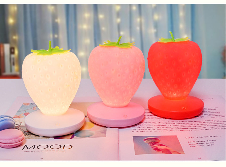 LightBud Strawberry Silicone Lantern